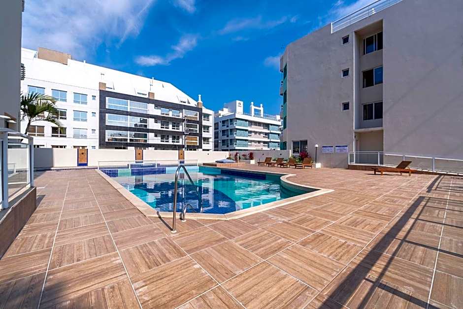 Apto Magnólia 50m da praia by Achei Florianópolis