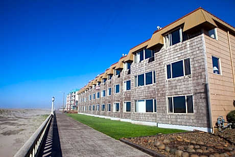 Ebb Tide Oceanfront Inn