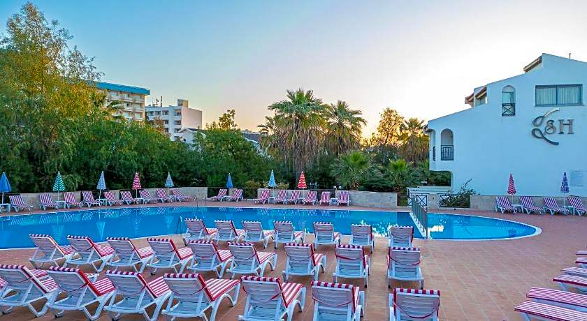 Sentinus Beach Hotel