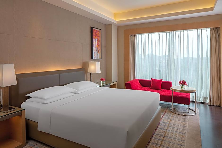 Photo 1 of 5 of Premier Suite