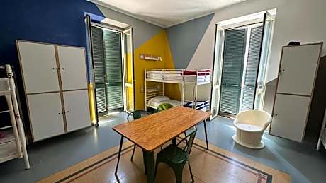 Bed in 10-Bed Mixed Dormitory Room