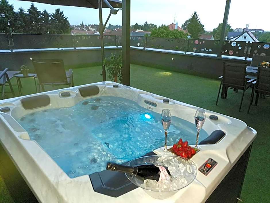 Arcobaleno Apartments & Rooms