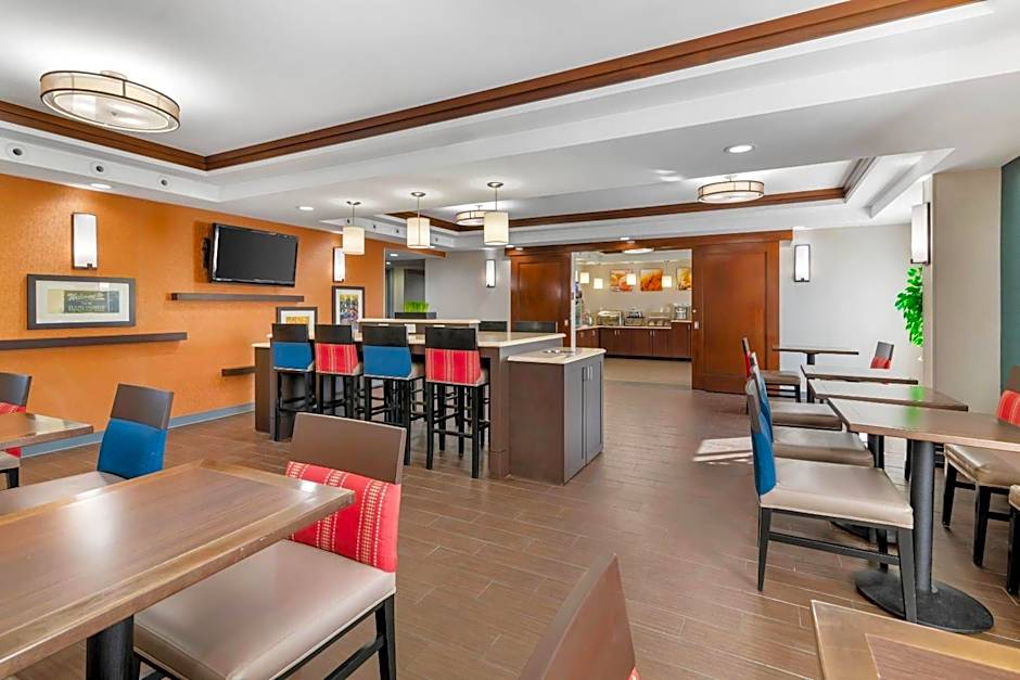 Comfort Inn Manchester Airport