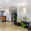 Quality Inn & Suites Los Angeles Airport - LAX
