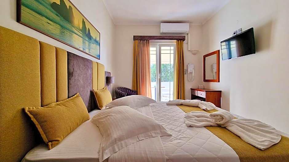 Hotel Dionysis Studios