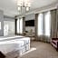 The Lancaster Hotel