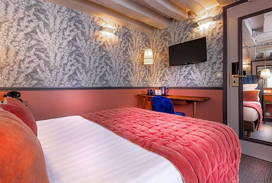 Dauphine Saint Germain