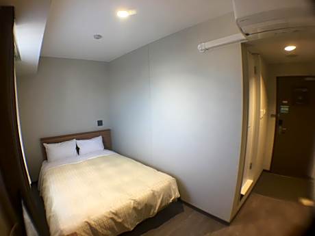 Standard Single Room - Smoking