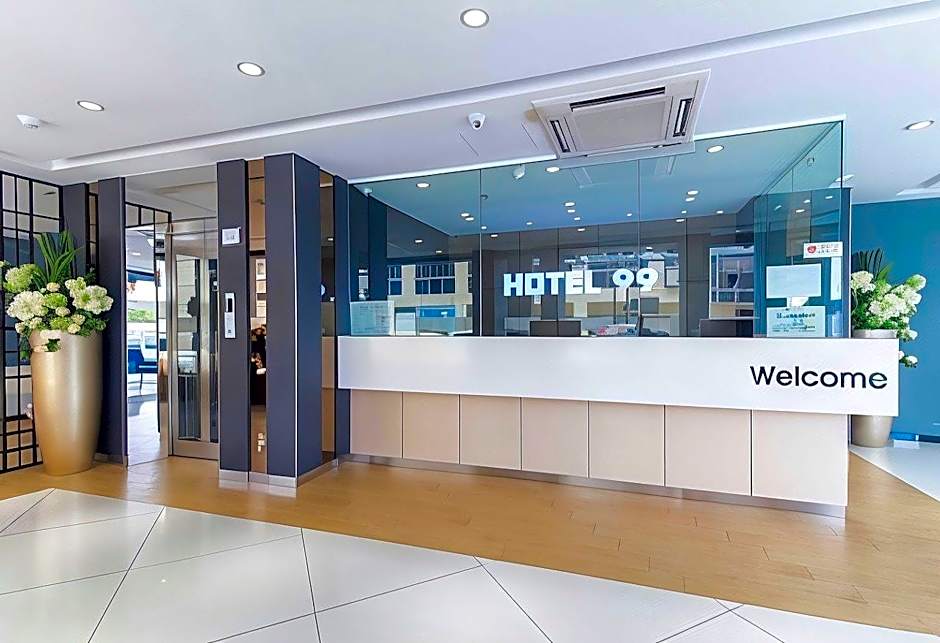 Hotel 99 Kelana Jaya - Petaling Jaya
