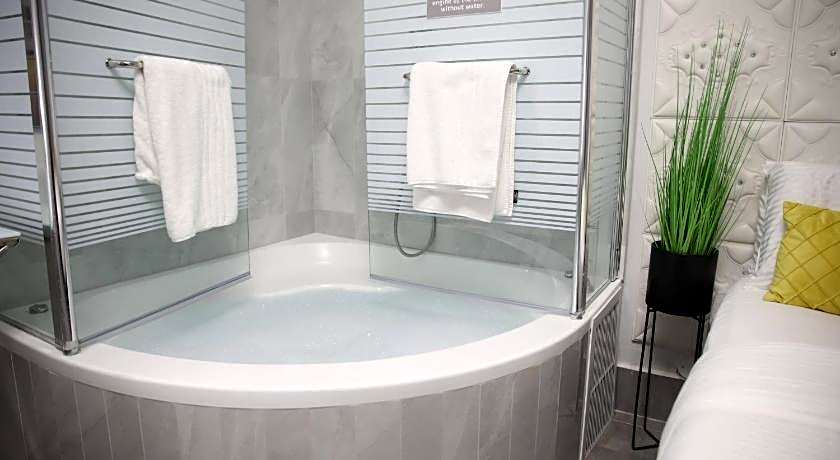 Miami Hotel Tel Aviv