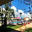 Days Inn & Suites by Wyndham Navarre - near Beaches/Hurlburt