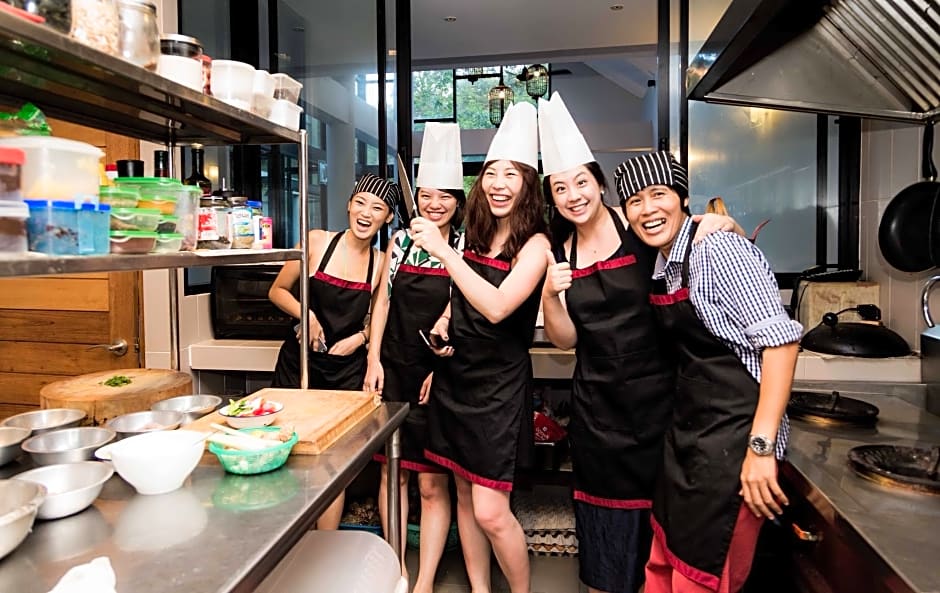 Villa Thalanena By The Beach