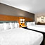 Country Inn & Suites by Radisson, Coon Rapids, MN