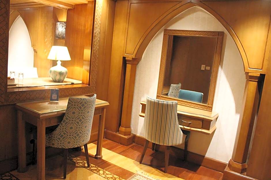 Helnan Landmark Hotel