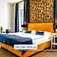 BlueBell Hotel