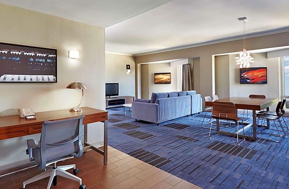 Hilton Newark Airport