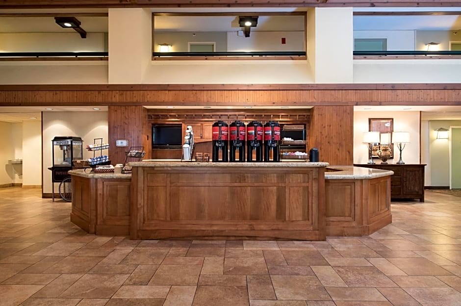 Cabot Lodge Jackson North