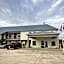 Garden Inn & Suites