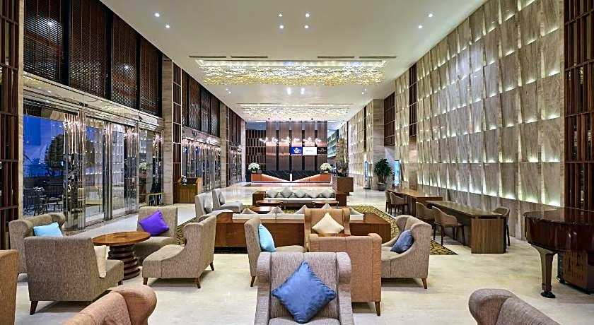 Wyndham Legend Halong