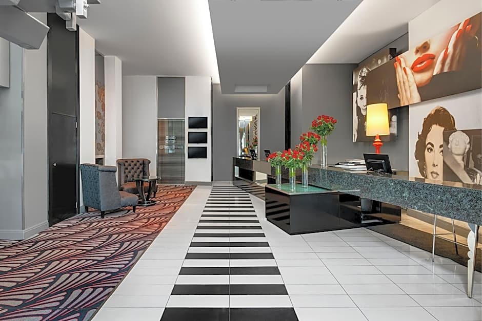 Protea Hotel by Marriott Fire & Ice Johannesburg Melrose Arch