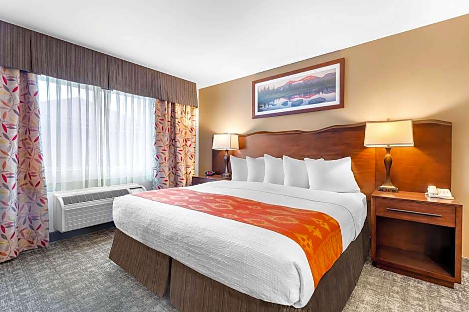 Best Western Rocky Mountain Lodge