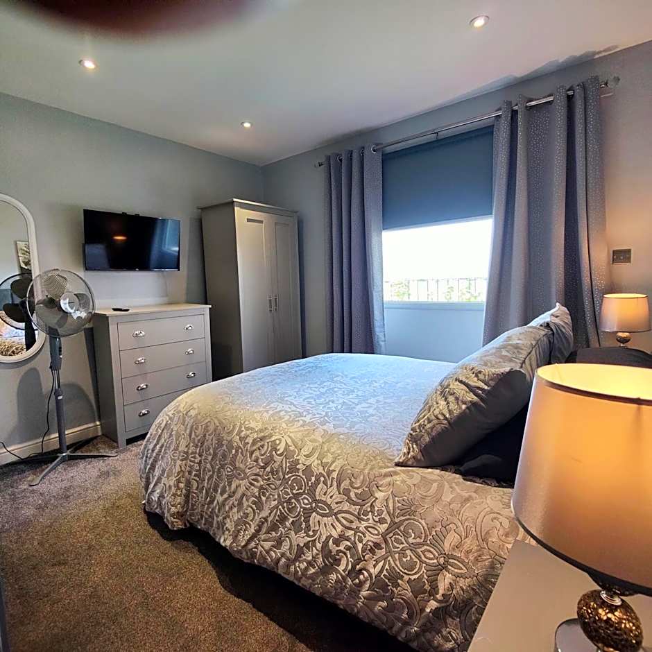 Liverpool Stays - Kempston Court