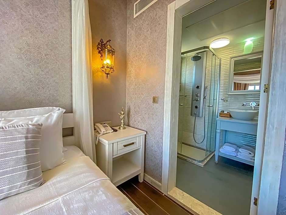 PROVENCE MANSİON ALAÇATI