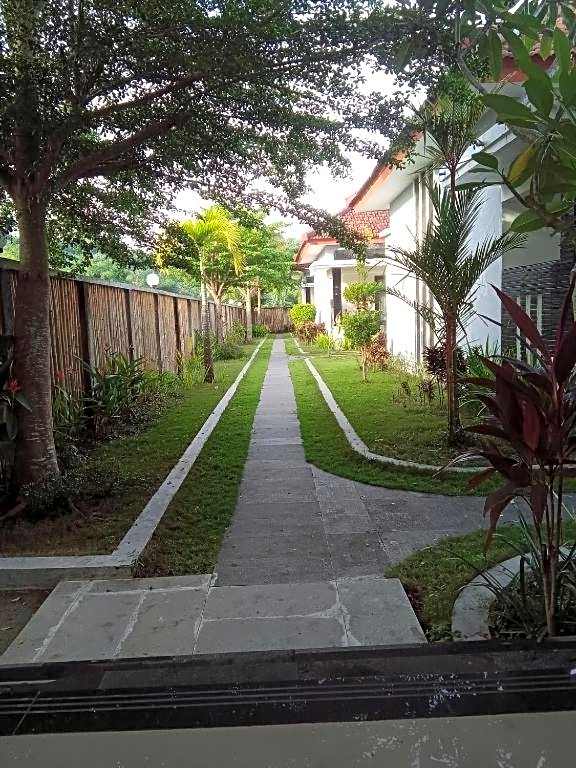 Sapak Bungalow