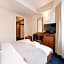 Pension De Lux Augsburg