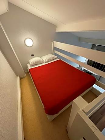 Twin Room with Extra Bed