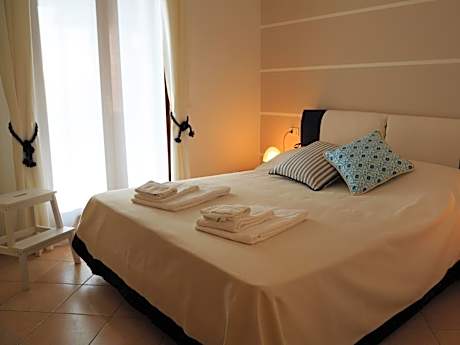 Family Apartment with Lake View