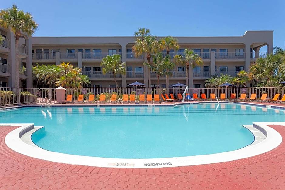 La Quinta Inn & Suites by Wyndham Ft. Myers Sanibel Gateway