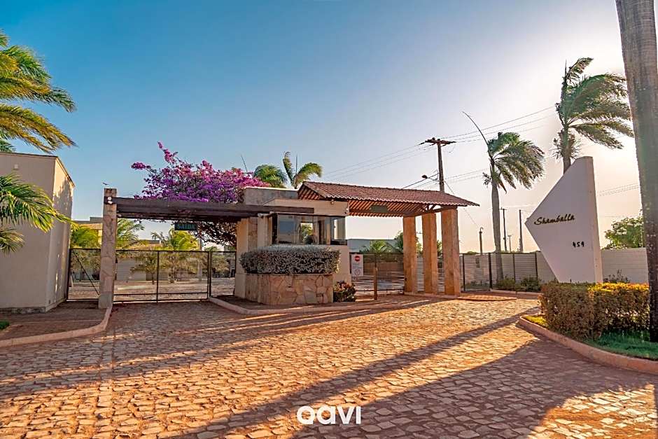 Villa Makani no Shamballa by Qavi