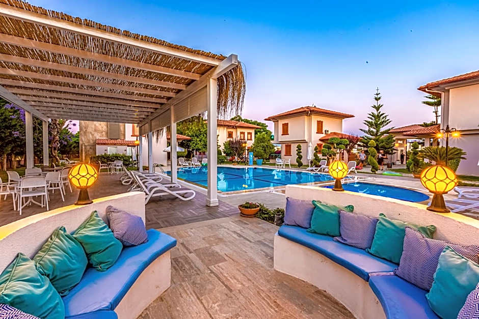 Photo 1 of 50 of VISTA Villa