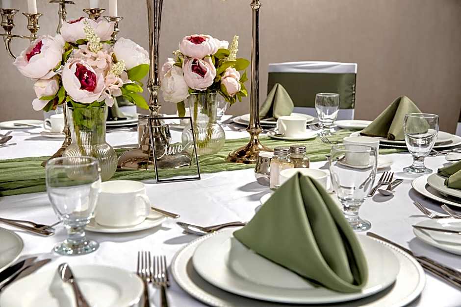 Courtyard by Marriott Edmonton West