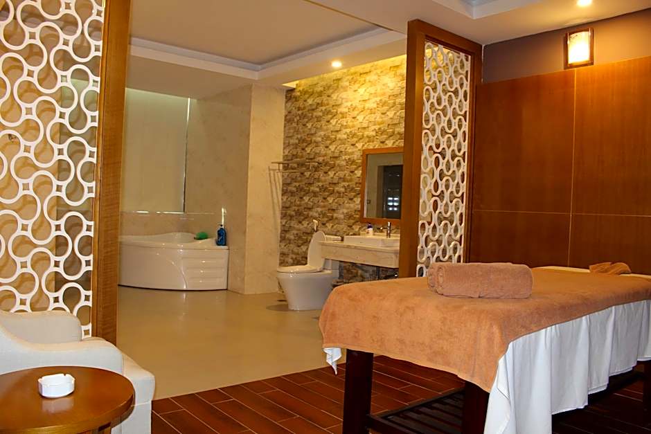 Muong Thanh Cua Dong Hotel