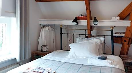 Deluxe Double Queens