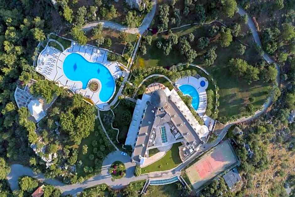 X Life Hotel Sarıgerme 15 - Adult Hotel