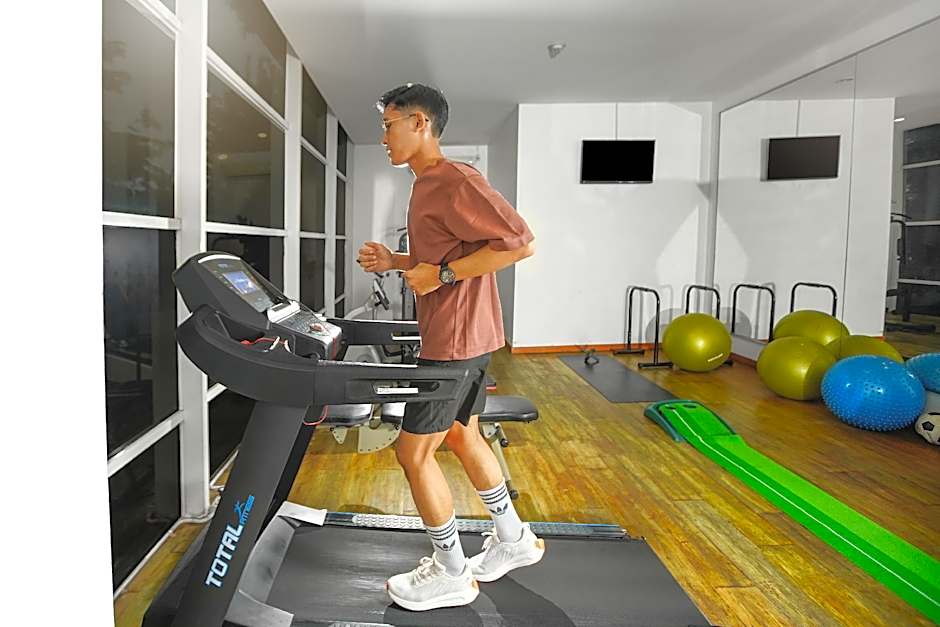 TreePark Hotel Karawang