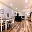 Los Angeles Premium Suites with Free Parking