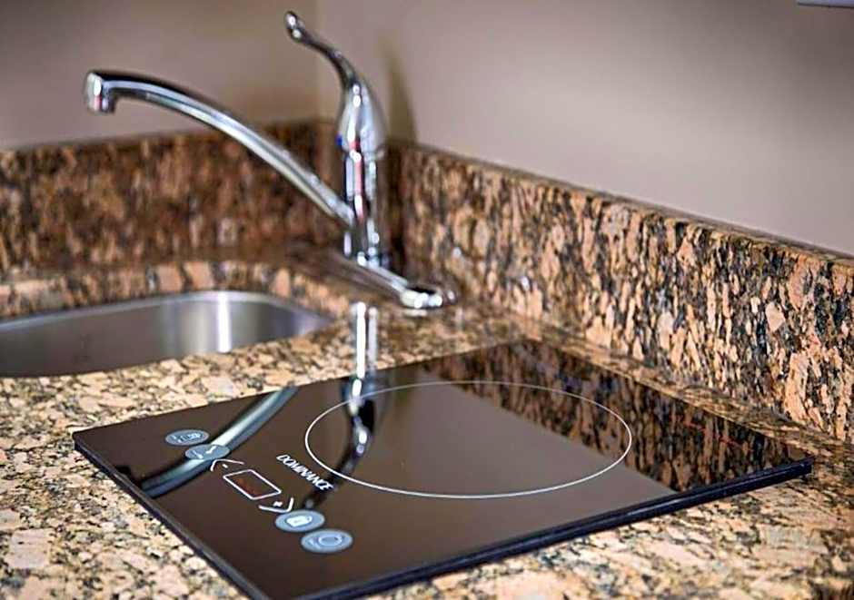 Best Western Plus Peace River Hotel & Suites