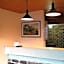Riverview Motor Inn