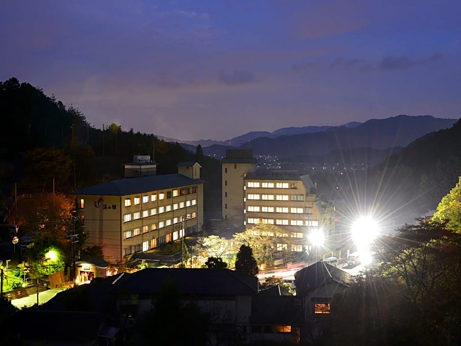 Yunohana Onsen Omotenashinoyado Keizankaku Hotel