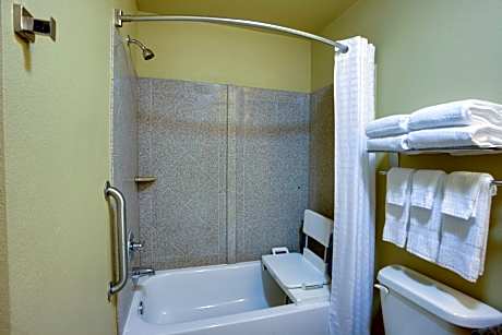 Suite with Two Double Beds - Hearing Accessible