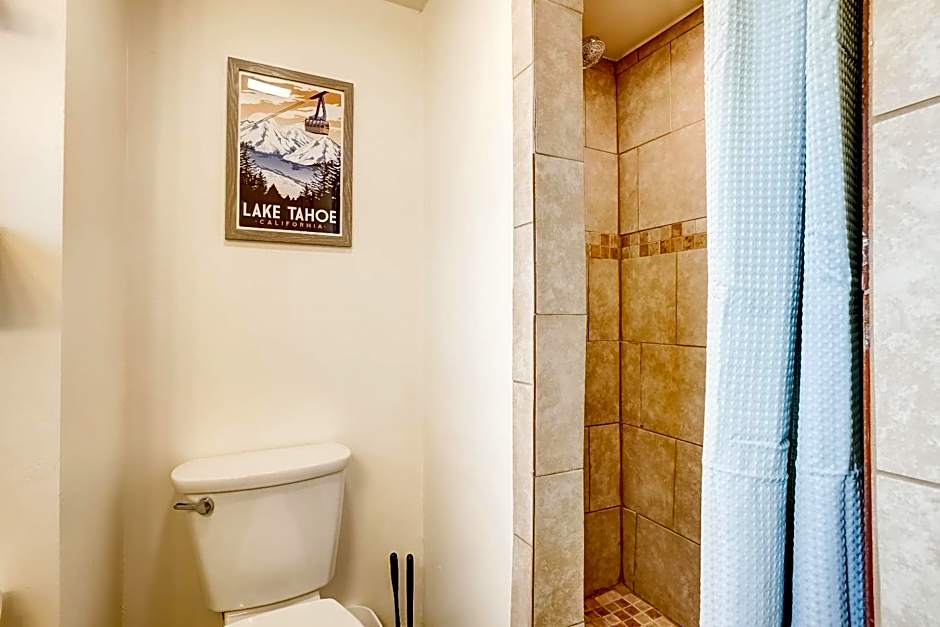 Tahoe Mountain Inn