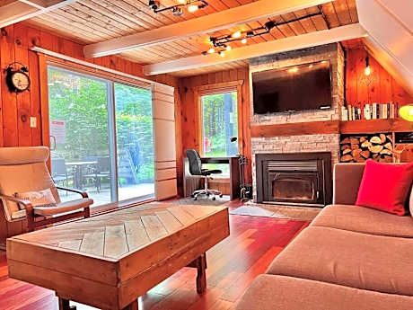 Chalet tout inclus avec SPA près du Mont Orford