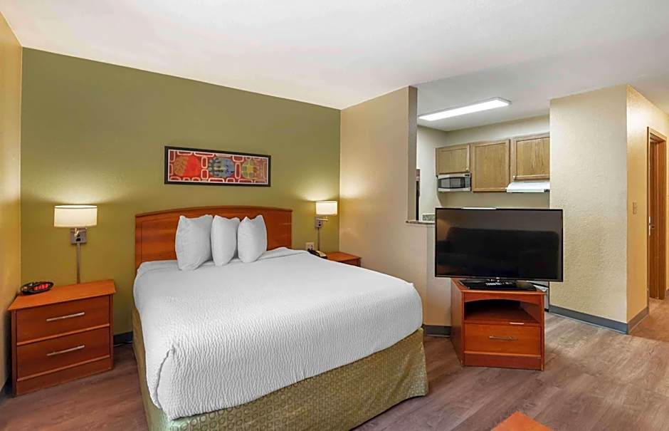 Extended Stay America Suites - Norfolk - Virginia Beach