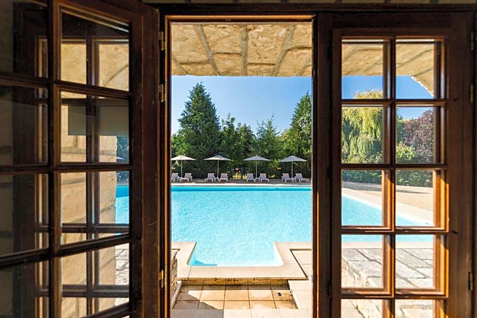 Hotel The Originals Château de Perigny