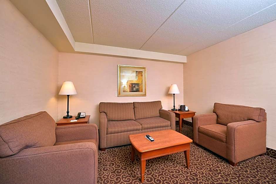 McKnight Hotel