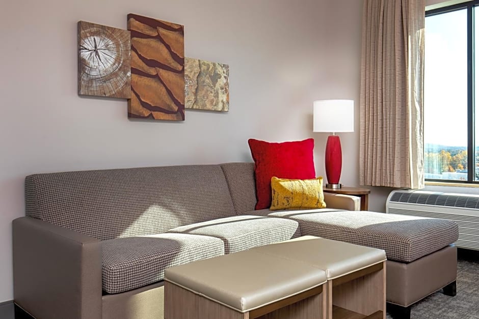 Staybridge Suites Charlottesville Airport, an IHG Hotel